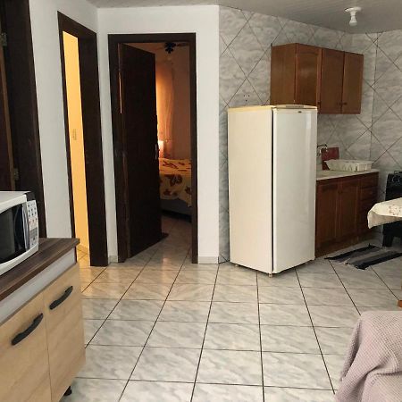 Apartamentos Vo Lela Bombinhas Eksteriør billede