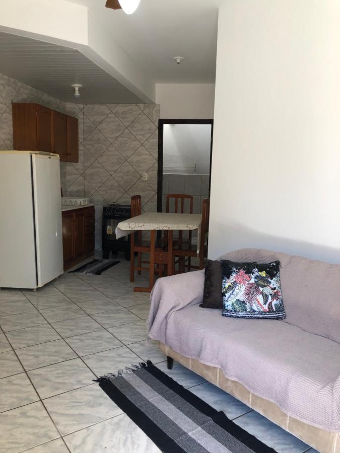 Apartamentos Vo Lela Bombinhas Eksteriør billede
