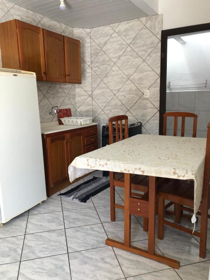 Apartamentos Vo Lela Bombinhas Eksteriør billede